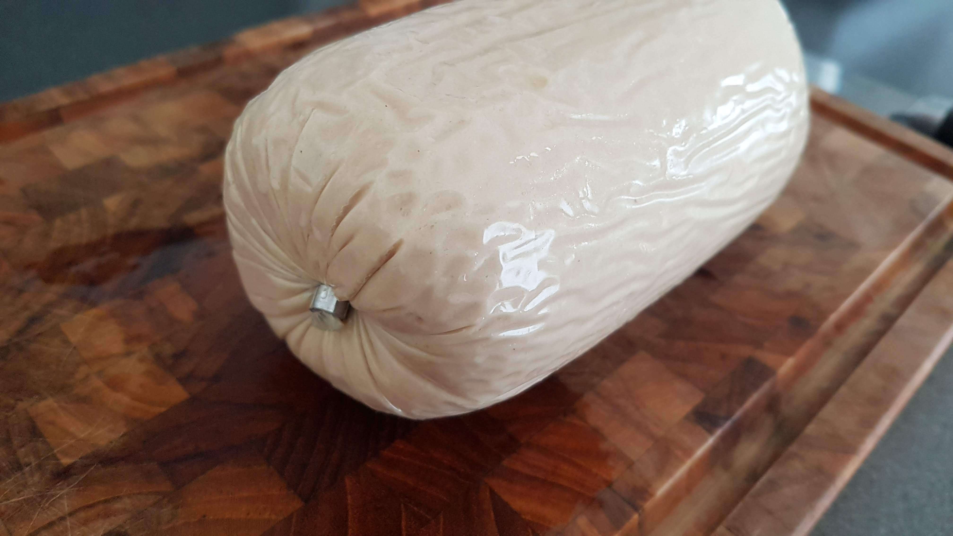 Remember to remove the film around the sausage before serving.