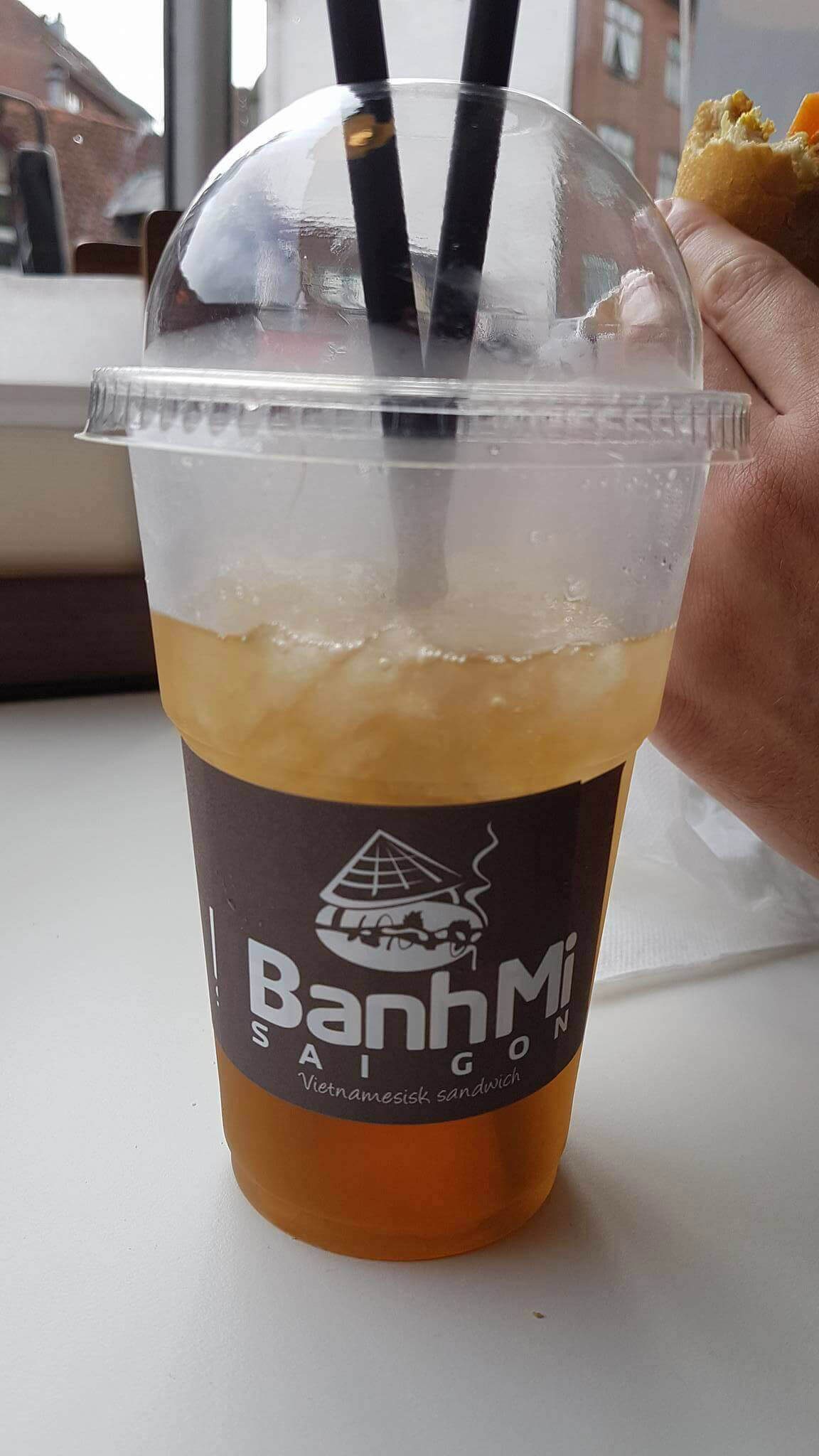 banh mi saigon tra da